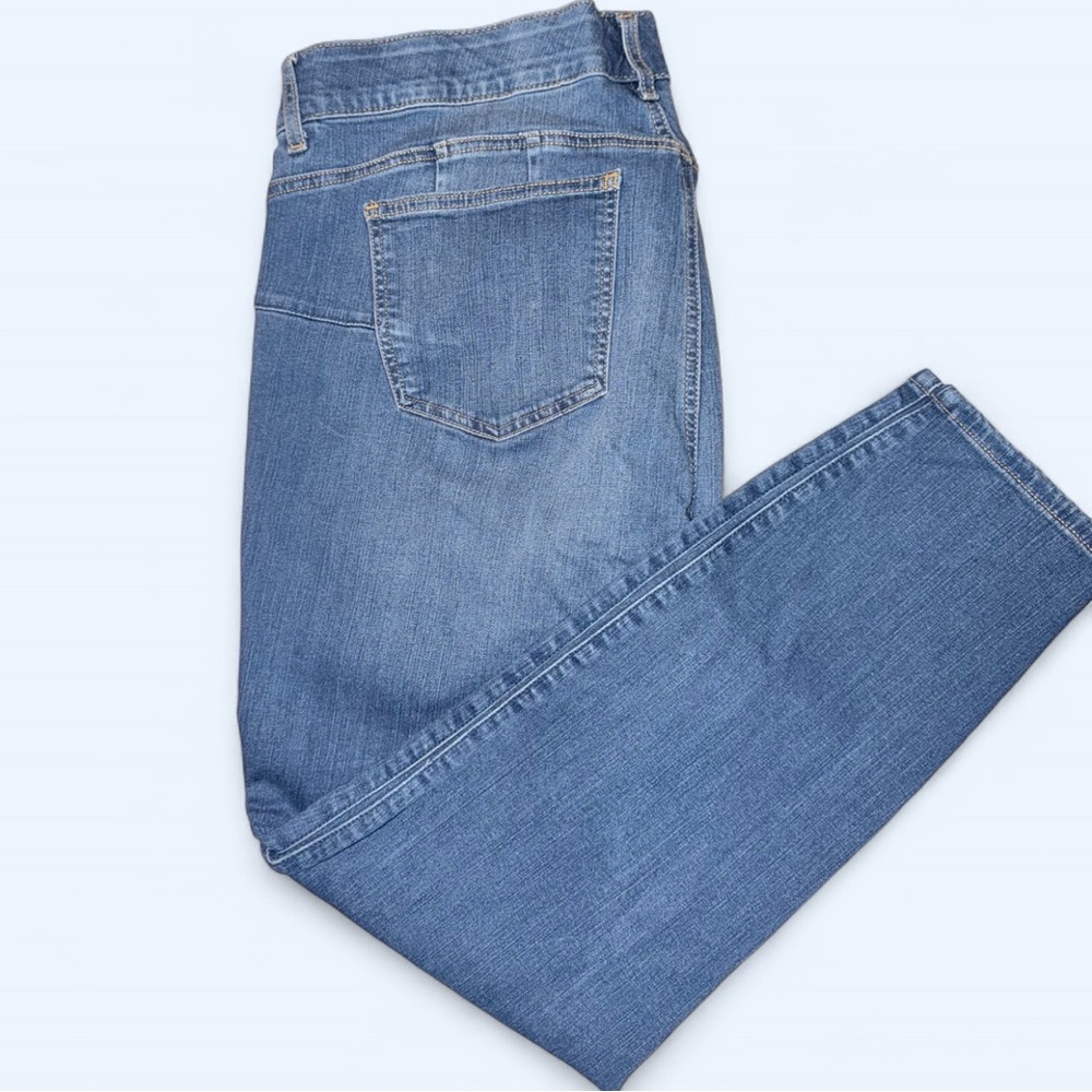 Torrid Premium Stretch Jeans — Size 22S, Preloved